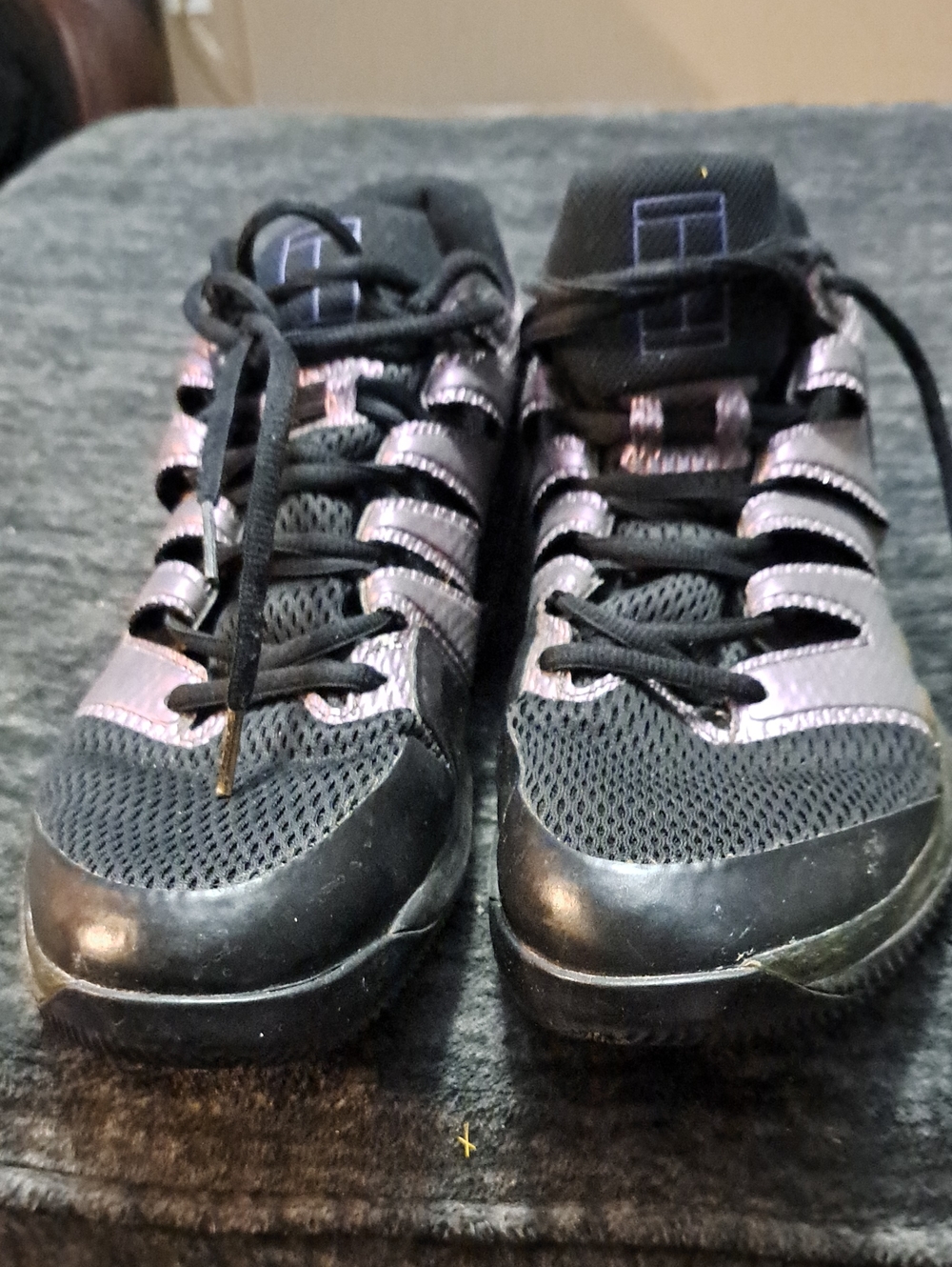 Nike Men's Black and Purple Athletic Shoes